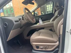 2025 Li Auto i8 Standard, белый — фото 5