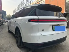 2025 Li Auto i8 Standard, белый — фото 10