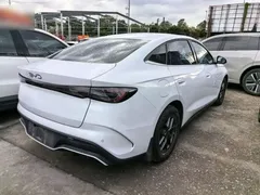 2024 BYD Seal 06 DM-i PHEV 80km Luxury, белый — фото 7