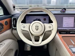 2026 Aito M9 EREV Ultra 6-seat — фото 11