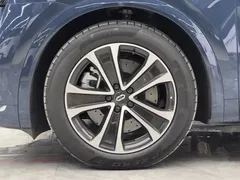 2026 Aito M7 EREV Pro+ 4WD 5-seat, синий — фото 4