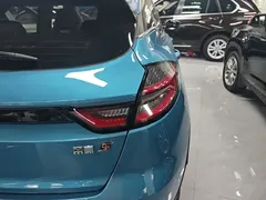 2021 Geely Emgrand S 1.4T CVT Luxury, синий — фото 8
