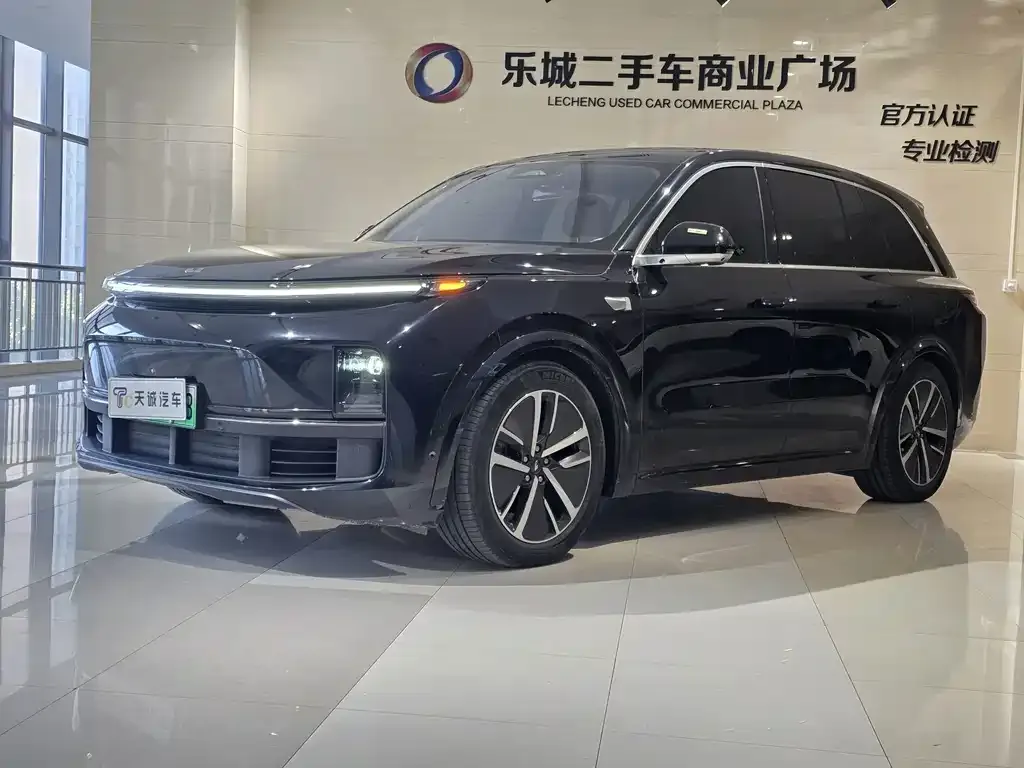 2024 Li Auto L8