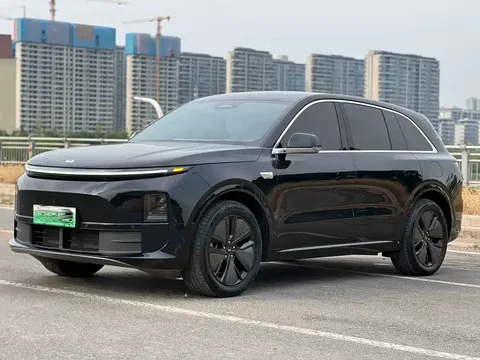 2024 Li Auto L6