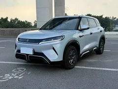 2024 BYD Yuan UP 401km Vitality, белый — фото 1