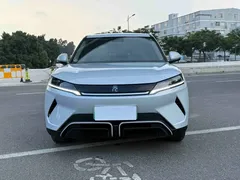 2024 BYD Yuan UP 401km Vitality, белый — фото 2