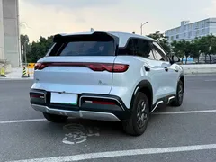 2024 BYD Yuan UP 401km Vitality, белый — фото 3