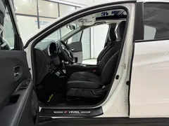 2020 Honda Vezel 1.5L CVT Pioneer, белый — фото 9
