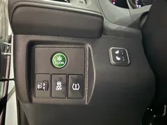 2020 Honda Vezel 1.5L CVT Pioneer, белый — фото 17
