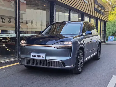 2026 Aito M9 EREV Ultra 6-seat