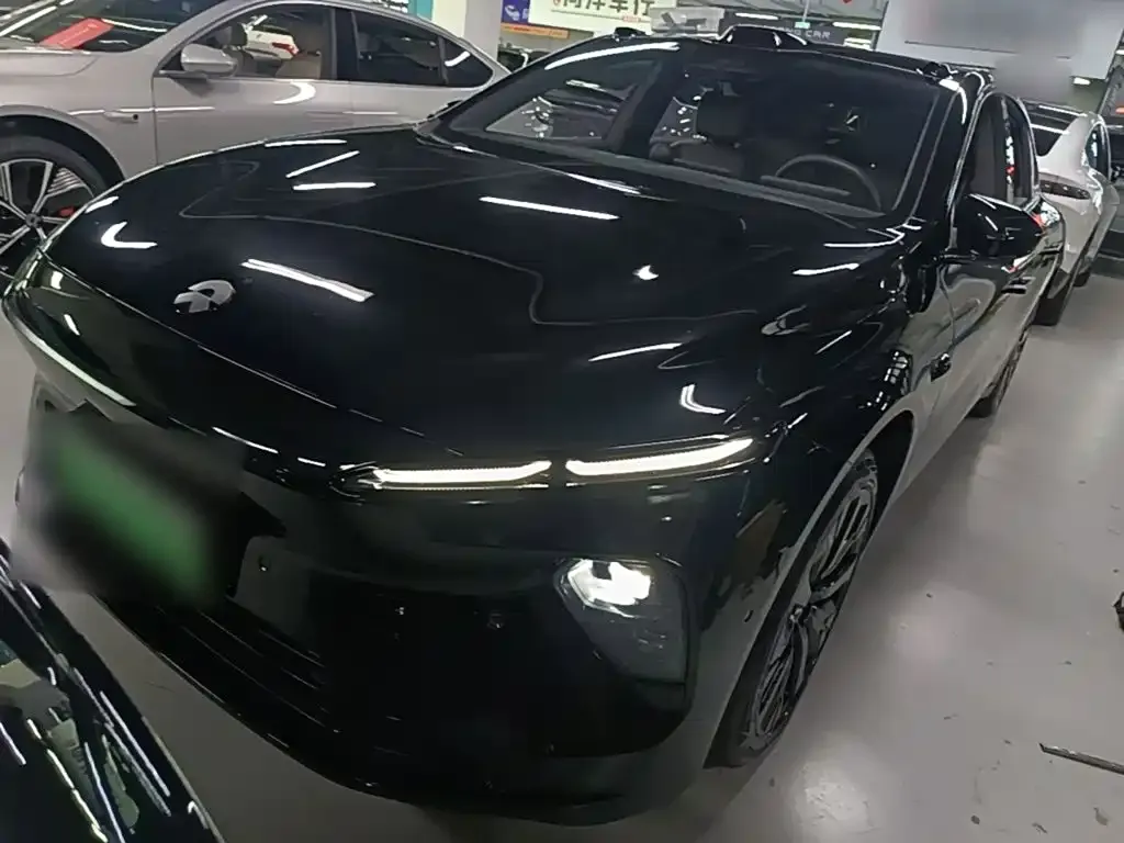 2024 Nio ET7 75kWh Executive