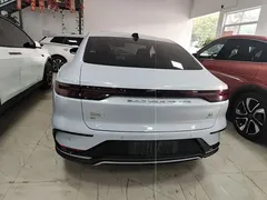 2025 BYD Han EV Smart Driving 506km Premium, белый — фото 6