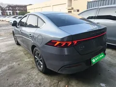 2024 BYD Qin PLUS Honor DM-i PHEV 55km Leading — фото 5