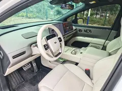 2025 Li Auto i6 4WD Standard, белый — фото 6
