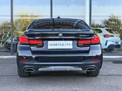 2022 BMW 5 Series 525Li M Sport Package, чёрный — фото 4