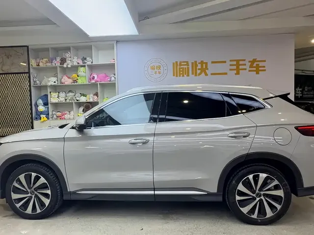 2023 BYD Song PLUS Champion DM-i PHEV 110KM Flagship Plus