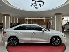 2023 Audi A3L Limousine 35 TFSI Sport, белый — фото 4