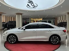 2023 Audi A3L Limousine 35 TFSI Sport, белый — фото 8