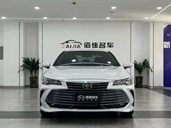 2019 Toyota Avalon 2.0L Luxury, белый — фото 2