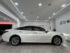 2019 Toyota Avalon 2.0L Luxury, белый — фото 4