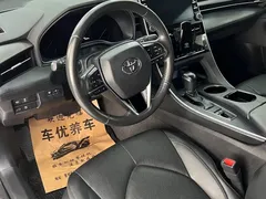 2019 Toyota Avalon 2.0L Luxury, белый — фото 10