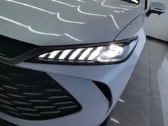 2025 BYD Qin PLUS DM-i PHEV Smart Driving 55km Leading, белый — фото 5