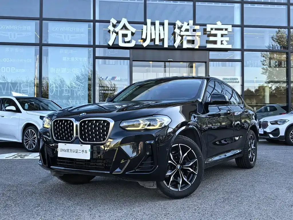 2022 BMW X4 25i M Sport Package