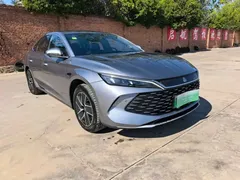 2025 BYD Qin L PHEV Smart Driving 120km — фото 4