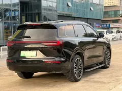 2024 Aito M7 1.5T Smart Driving 4WD Ultra 5-seat, синий — фото 4