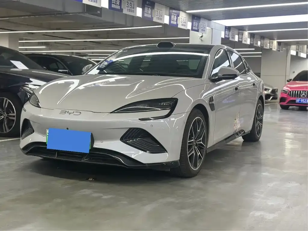 2025 BYD Seal 650 Smart Driving