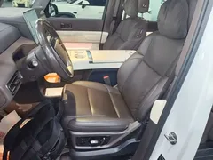 2024 Li Auto MEGA Ultra, белый — фото 15