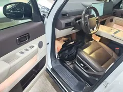 2024 Li Auto MEGA Ultra, белый — фото 16