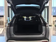 2025 BYD Song L PHEV Smart Driving 112km Exceed — фото 8