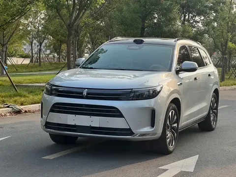 2024 Aito M7 1.5T Smart Driving 4WD Max 5-seat