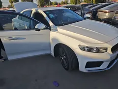 2021 Geely Preface 2.0T Flagship, белый — фото 3