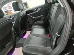 2022 Hongqi HS5 2.0T, чёрный — фото 17