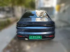 2025 BYD Seal 05 PHEV DM-i Smart Drive 55km Luxury — фото 3
