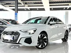2022 Audi A3L Limousine 35 TFSI Fashion Sport, белый — фото 1