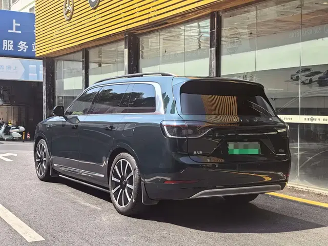 2024 Aito M9 EREV Max 52kWh 6-seat