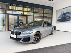 2022 BMW 5 Series 530i Fashion M Sport Package — фото 1
