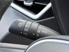 2021 Toyota Levin 185T CVT Luxury, белый — фото 15