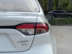 2021 Toyota Levin 185T CVT Luxury, белый — фото 21