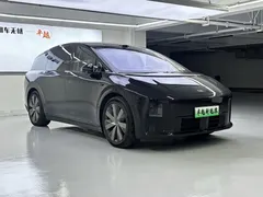 2025 Li Auto i8 Standard, чёрный — фото 3