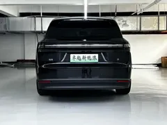 2025 Li Auto i8 Standard, чёрный — фото 15