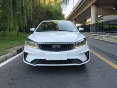2021 Geely Emgrand UP 1.5L CVT Luxury, белый — фото 2