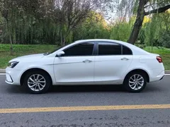 2021 Geely Emgrand UP 1.5L CVT Luxury, белый — фото 3