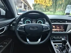 2021 Geely Emgrand UP 1.5L CVT Luxury, белый — фото 12