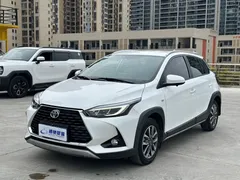 2022 Toyota Yaris L Zhixuan X 1.5L CVT Luxury Plus, белый — фото 1