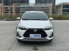 2022 Toyota Yaris L Zhixuan X 1.5L CVT Luxury Plus, белый — фото 2