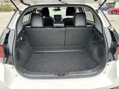2022 Toyota Yaris L Zhixuan X 1.5L CVT Luxury Plus, белый — фото 18